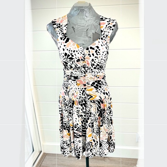 NWOT Anthropologie Ramona Dress Size M Ruched Jersey Stretchy White Animal Print - Picture 13 of 13